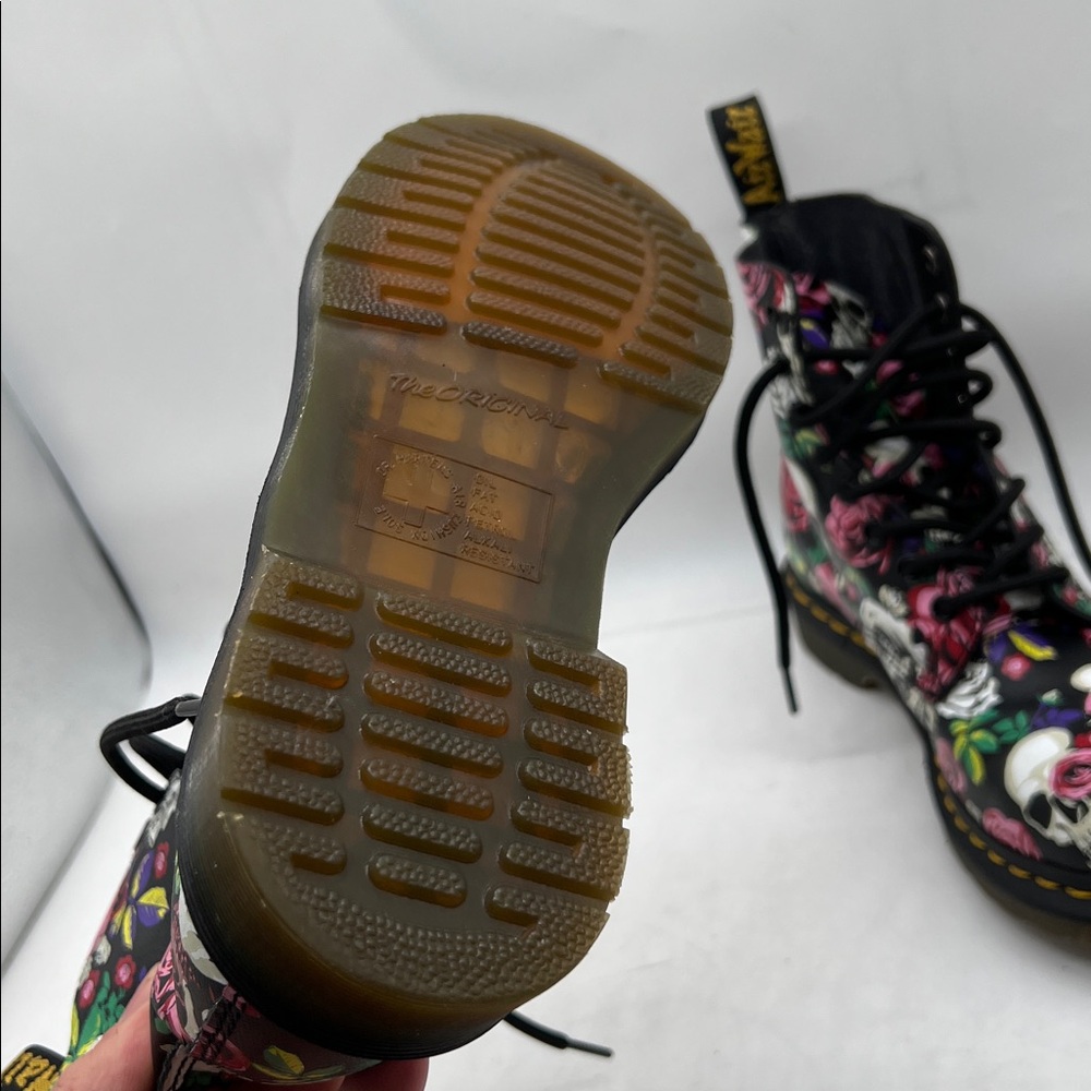Dr Martens 1460 Pascal Rose Skull Lace Up Ankle Boots Women’s size 7 - Picture 6 of 12